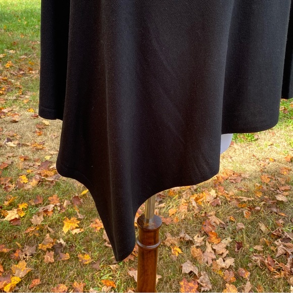 TOP IT OFF SWEATER PONCHO SHRUG BLACK SILVER SEQUIN BELIEVE HOLIDAY ONE SIZE OS - Picture 3 of 10